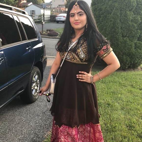 Top brown - Picture 3 of 3